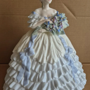 Coalport~ The Four Flowers Collection~ IRIS~Limited Edition~4182/12500 23cm~VGC