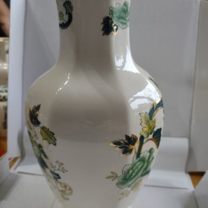 Masons Ironstone Green Chartreuse Pattern Indian Vase 8" High Hand Painted