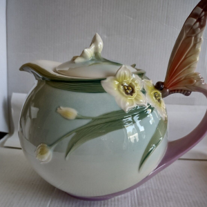 Franz Porcelain Stunning Butterfly Large Teapot XP1898