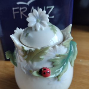 Franz Porcelain Stunning Lady Bug Lidded Sugar Bowl FZ00401 Boxed