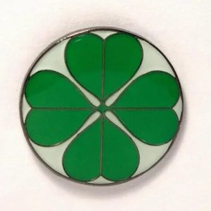 FOUR LEAF CLOVER PIN BADGE