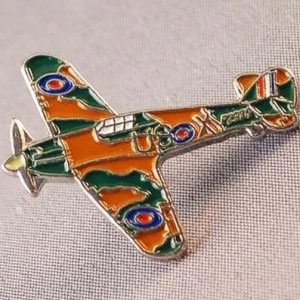 WII HURRICANE PLANE PIN BADGE